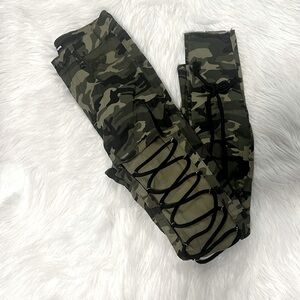 Fashion Nova Eye Candy Camouflage Skinny Jeans